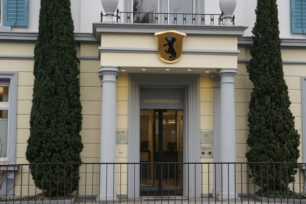 Männedorf setzt auf EKZ und moderne Bildung: Ein klares Doppel-Ja an der Urne