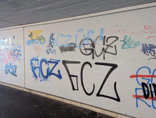 FCZ oder GCZ? Polizei schnappt zwei 15-Jährige Sprayer