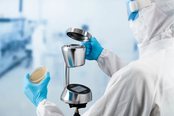 Revolution im Reinraum: Wie Stäfner Technik die Pharmaproduktion sicherer macht