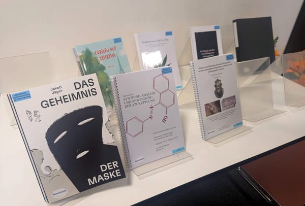 Innovative Köpfe an der Kantonsschule Uetikon: Wenn Roboter zeichnen und Katzen Diät halten