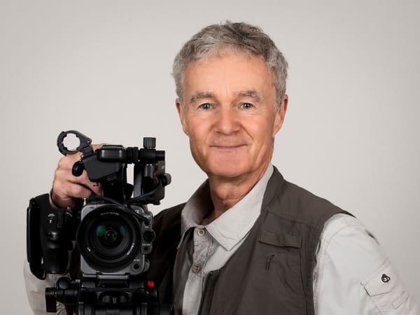 Blick hinter die Kulissen: Dokumentarfilmer Hanspeter Bäni zu Gast in Stäfa