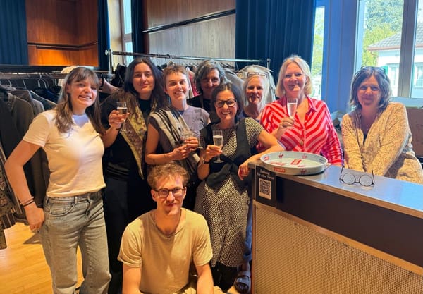 Eingesandt: Fröhliches Gewusel an der Frühlings-/Sommer-Kleiderbörse