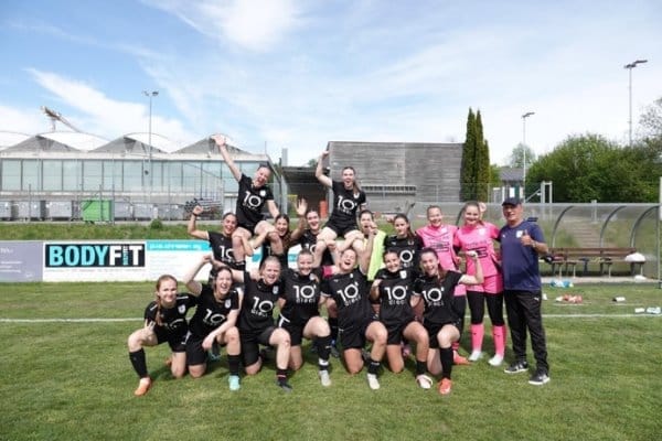 Erster Saisonsieg für ZSU1: Andrea Färber dreht die Partie in Effretikon