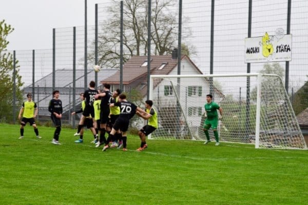 See-Derby am Frohberg: FC Stäfa 2 gewinnt gegen FC Männedorf