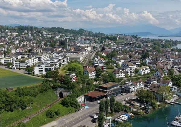 Psychiatriezentrum Clienia bleibt in Männedorf – kein Umzug nach Stäfa