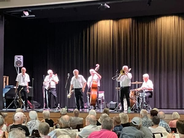 Harlem Ramblers sorgen an der Chilbi Männedorf für vollen Gemeindesaal