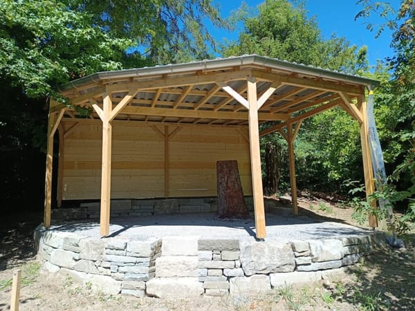 Naturgarten wird zum Klassenzimmer im Freien