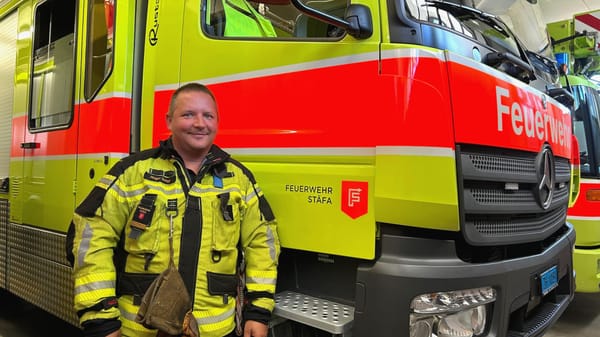 «Ich mache das, weil ich Leuten helfen kann» – Roger Bregy und die Feuerwehr Stäfa