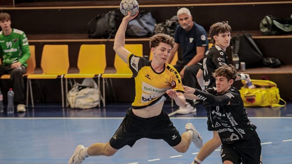 Handball Stäfas U19 zündet nach der Pause und holt den ersten Sieg