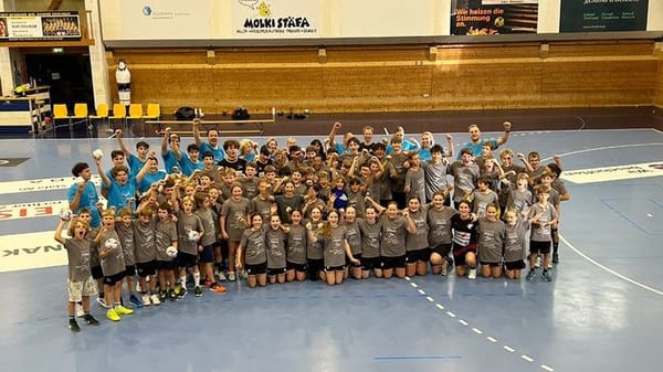 Fünf Tage, 72 Kinder, 23 Kilogramm Spätzli: Die Bilanz des Stäfner Handballcamps